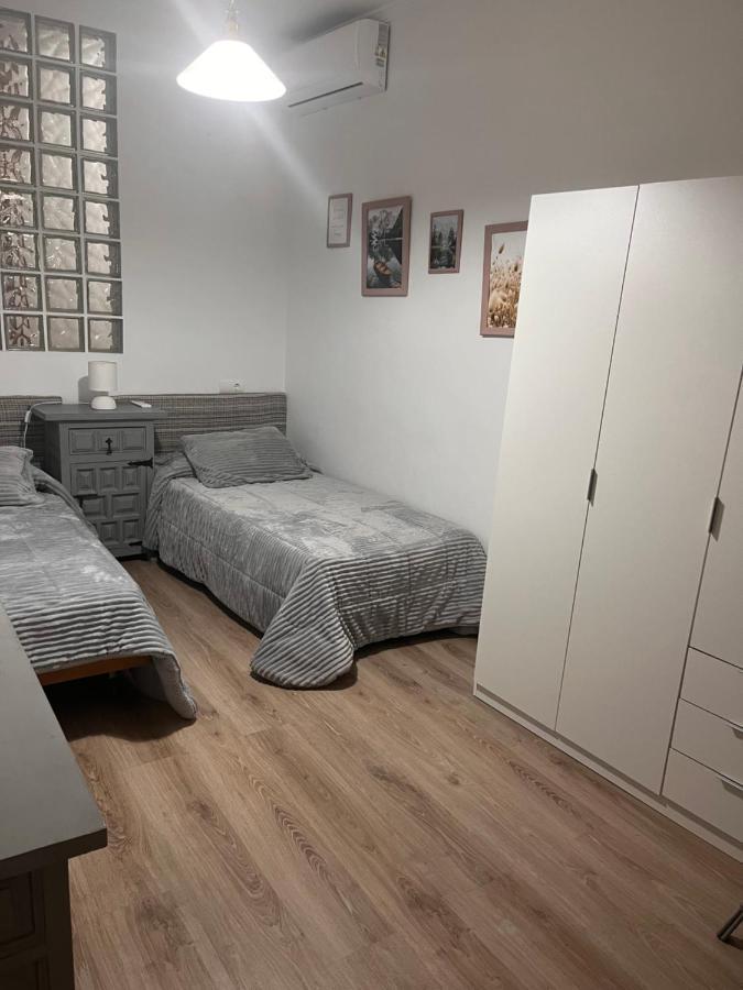 Apartamentos El Peligro Archidona Eksteriør billede